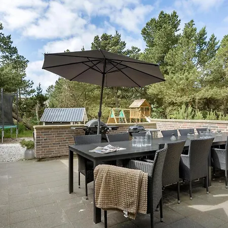 Holiday home Stunning In With Sauna Ringkobing