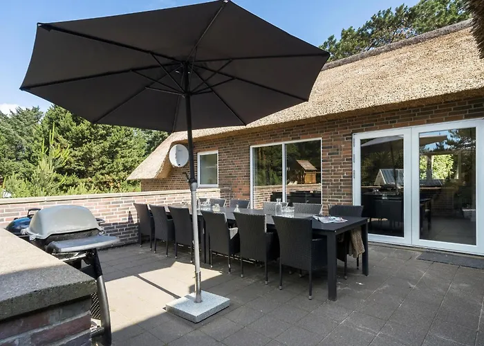 Feriehus Stunning In With Sauna *