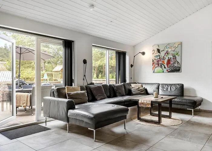 Stunning In With Sauna